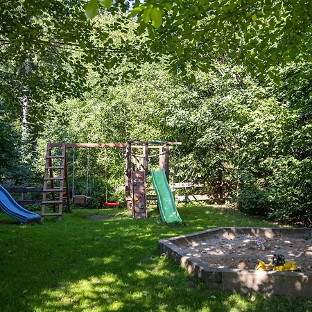 Mit Zwei Schlafzimmern Und Balkon * Weissenstadt