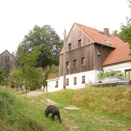 Mit Zwei Schlafzimmern Und Balkon * Weißenstadt